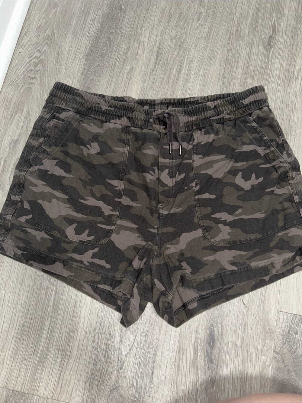 Athleta Women's Camo Drawstring Athletic Shorts